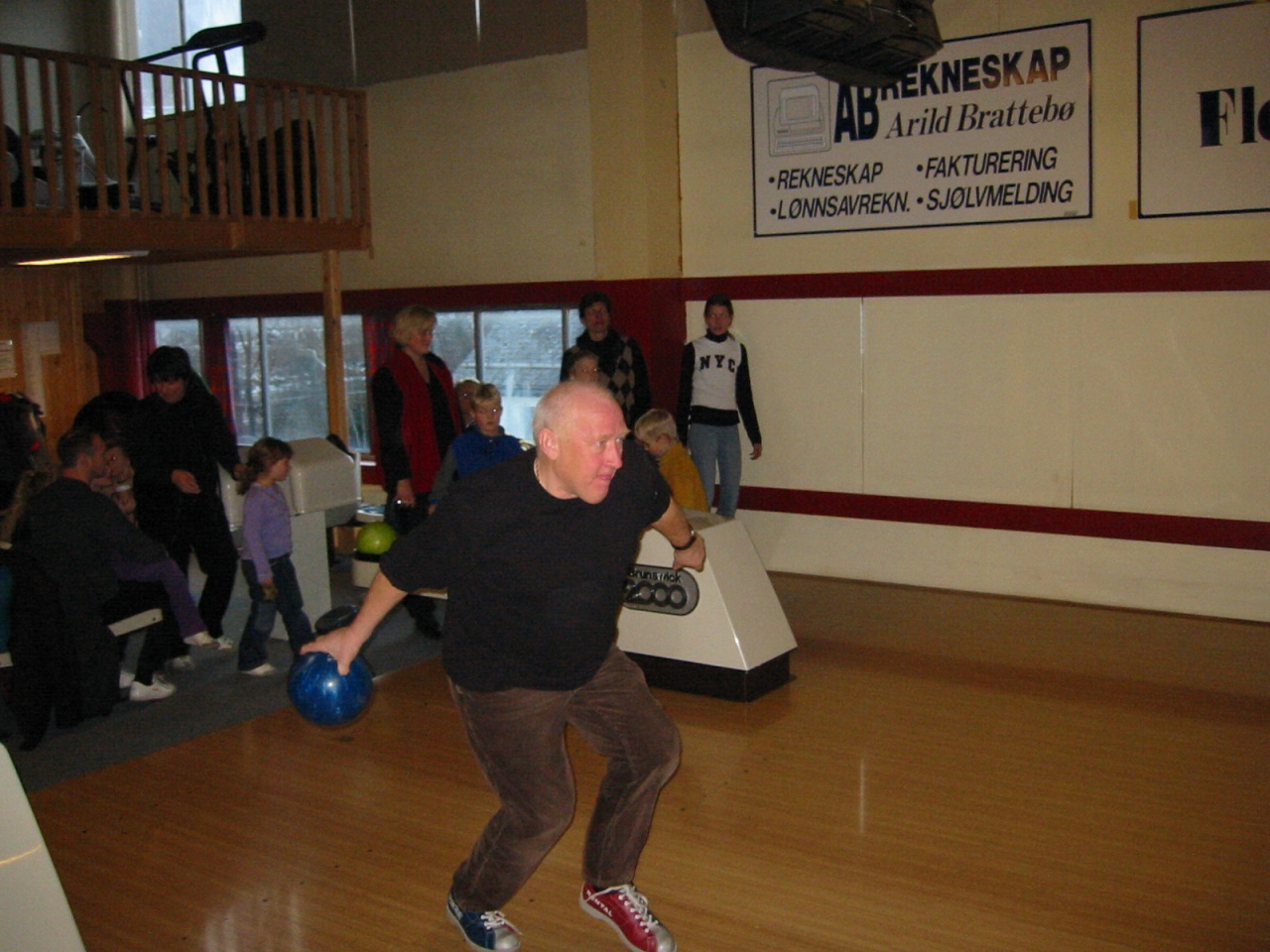 Frank_i_bowlinghallen